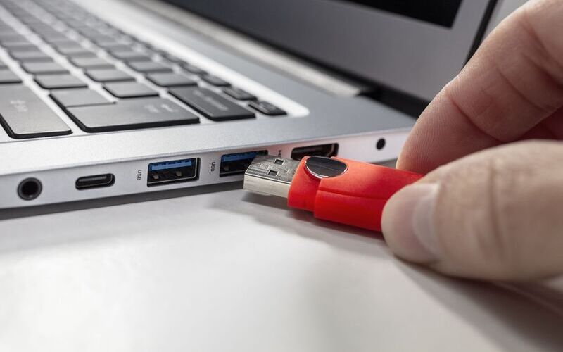Quy trình cài win tại nhà quận Bình Tân của Sửa Máy Tính NHANH (Nguồn: Internet)
